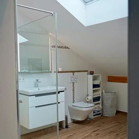 Vakantiehuis Am Weitfeld - Ruheoase Mit Garten & Bergblick Nahe Salzburg Ainring