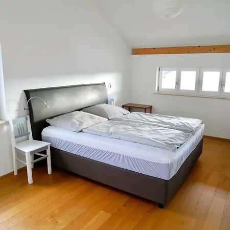 Am Weitfeld - Ruheoase Mit Garten & Bergblick Nahe Salzburg Vakantiehuis *